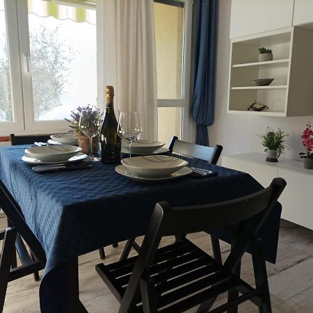 Lake View Studio Flat Riva del Garda Extérieur photo