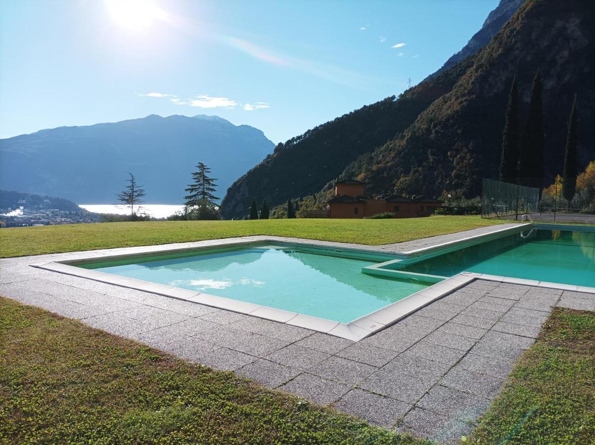 Lake View Studio Flat Riva del Garda Extérieur photo