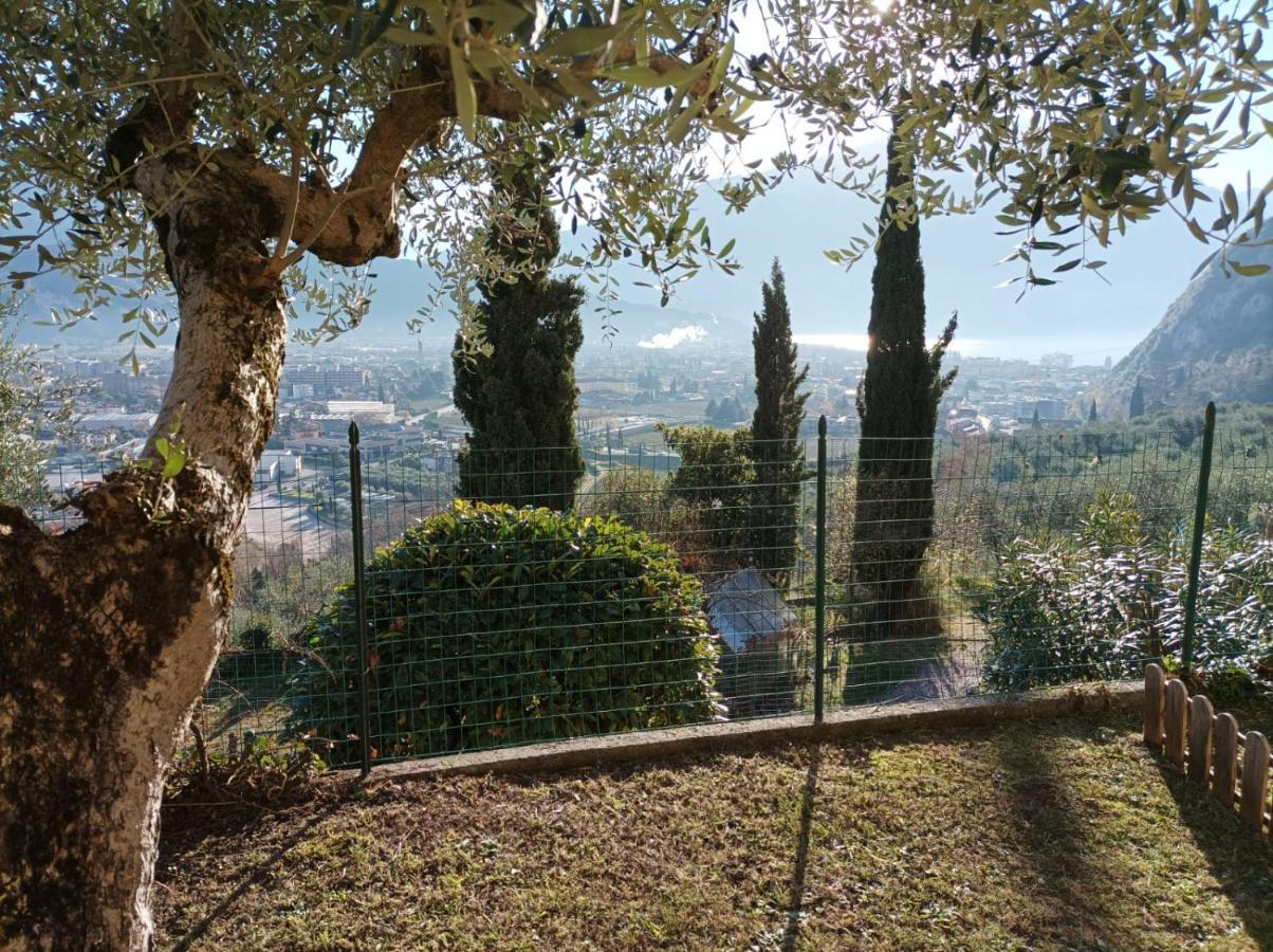 Lake View Studio Flat Riva del Garda Extérieur photo
